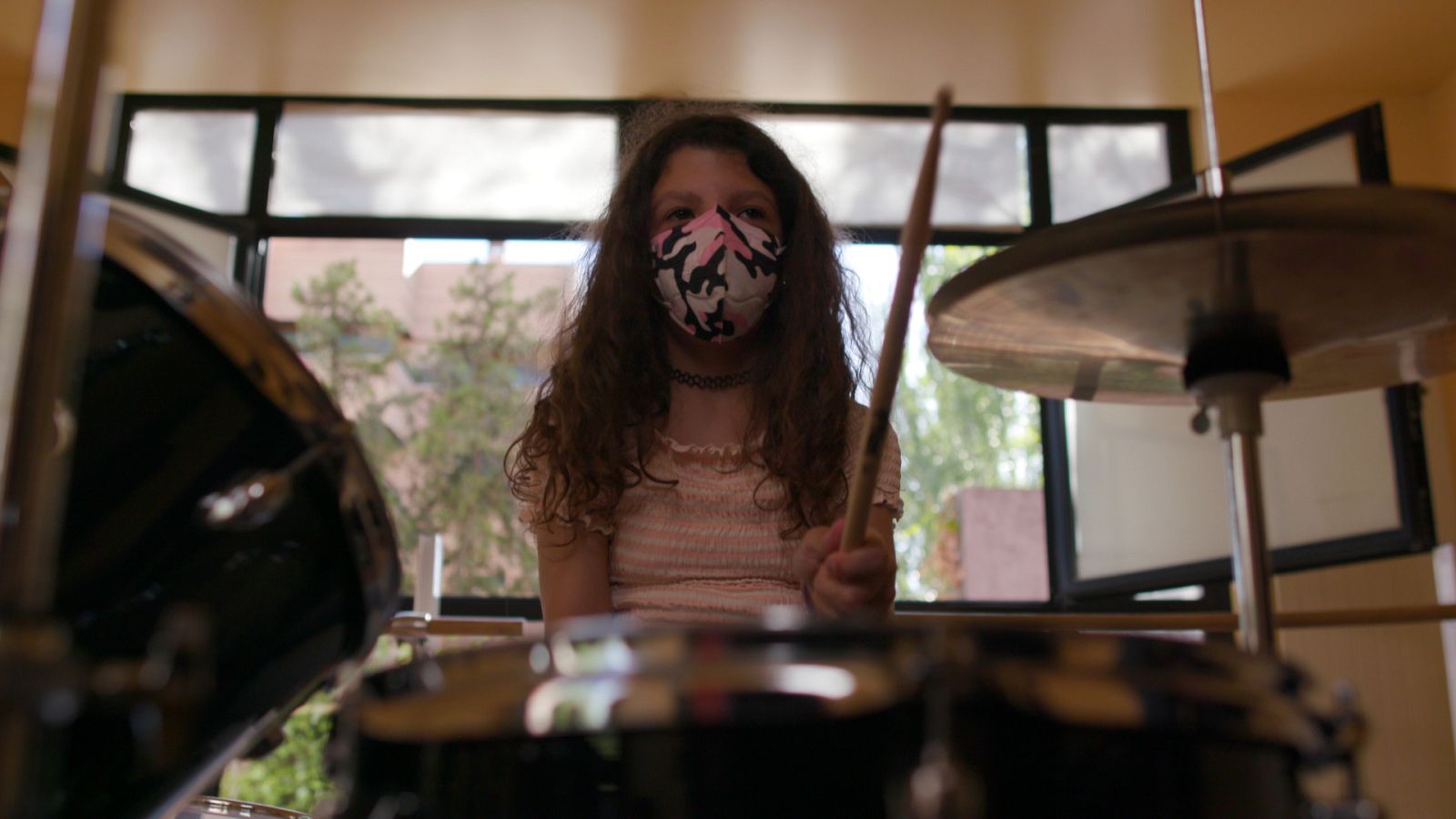 De seda y hierro - Cambio de rumbo - ver ahora