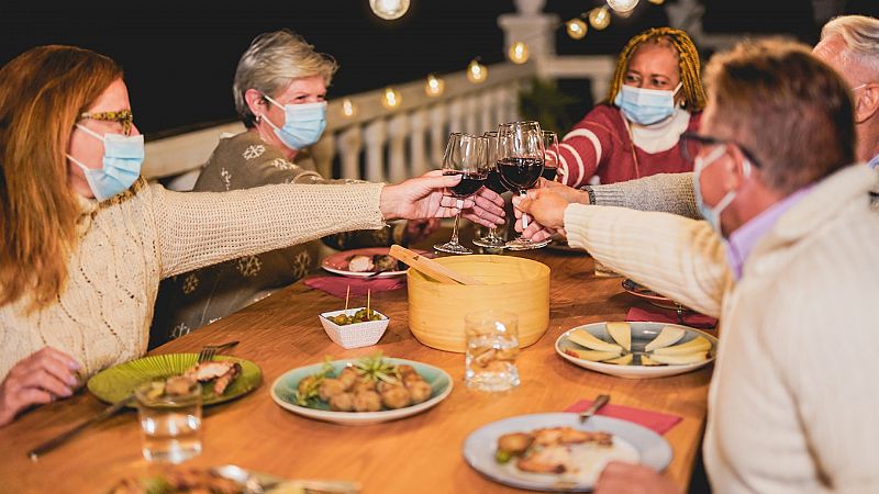 La pandemia provoca que las cenas de Navidad se adelanten de las fechas habituales