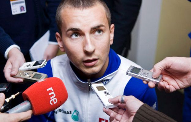  - Lorenzo busca su punto