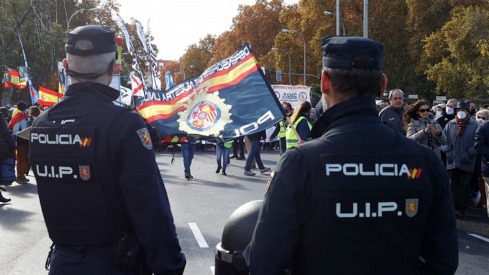 Telediario Fin de Semana - Telediario 1 en 4' - 27/11/21