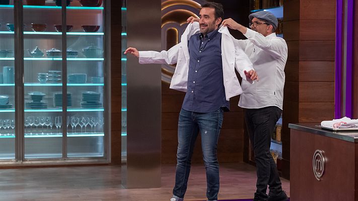 Juanma Castaño, primer duelista de MasterChef Celebrity 6