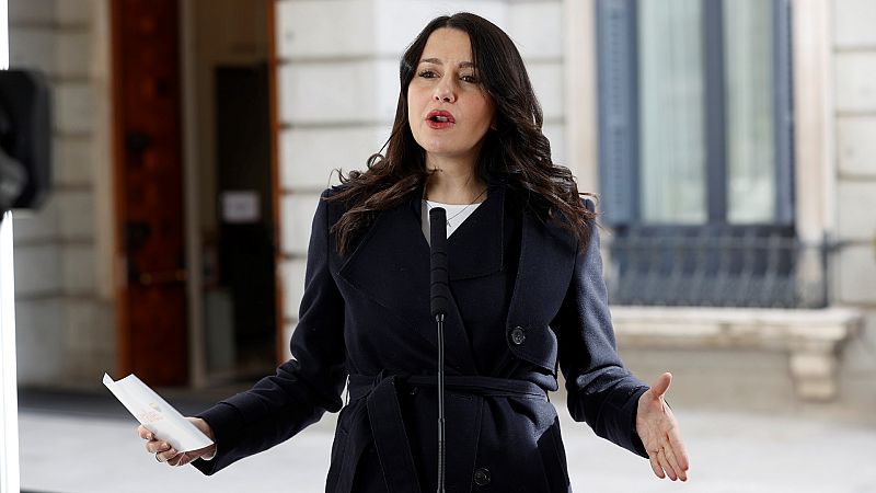 Arrimadas pide test masivos de cara a las Navidades, reforzar la vacunación y un "marco común" para las comunidades