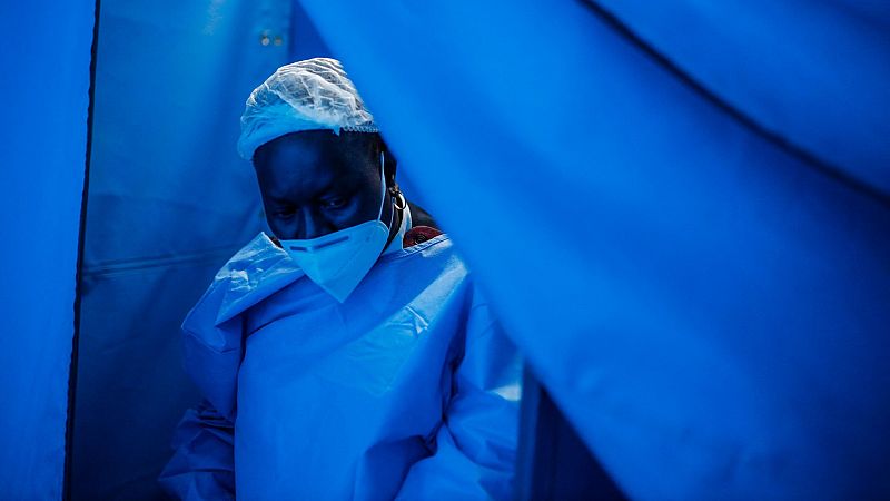Una enfermera, en el hospital de Tembisa, en Sudáfrica