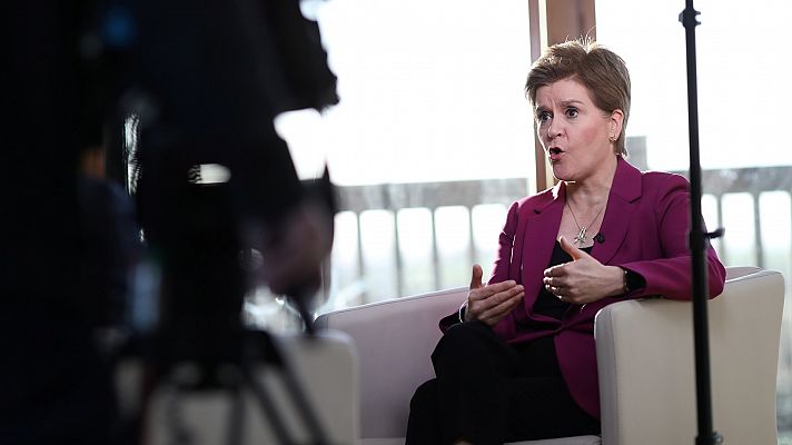 Sturgeon planea un referéndum en 2023 para dejar Reino Unido