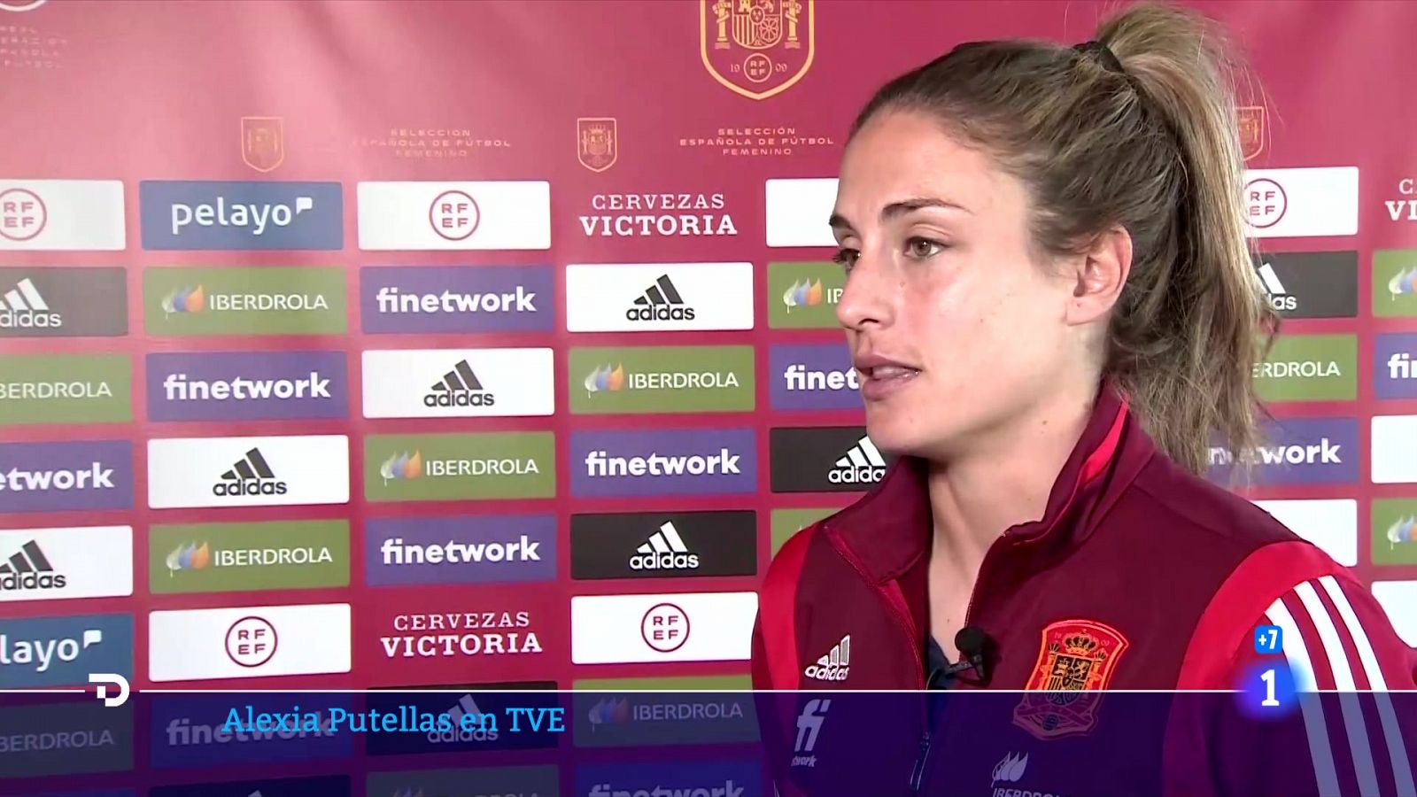 Alexia Putellas: "Es la oportunidad de tener referentes" | Ver