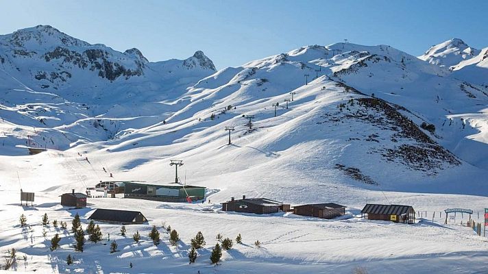 A las puertas del puente no se sabe si la estación de Navacerrada va a poder abrir o no