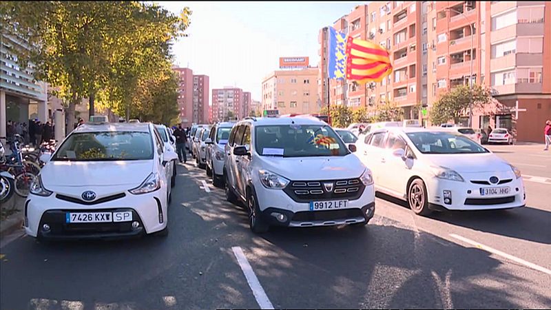 L'Informatiu Comunitat Valenciana 1 - 01/12/21 ver ahora