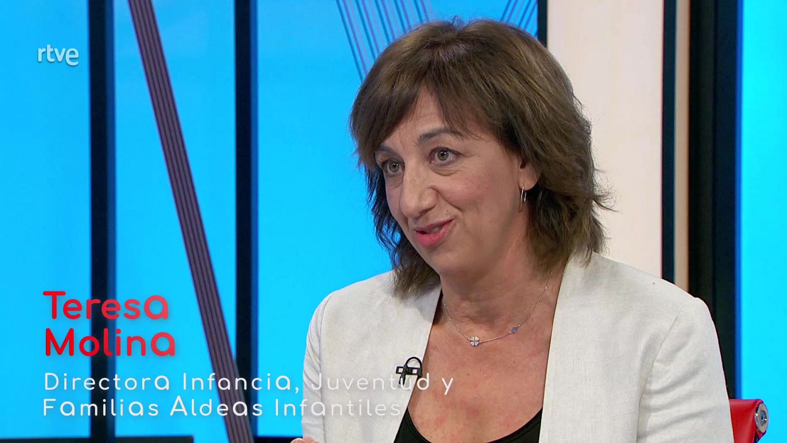 Aldeas Infantiles, con Teresa Molina