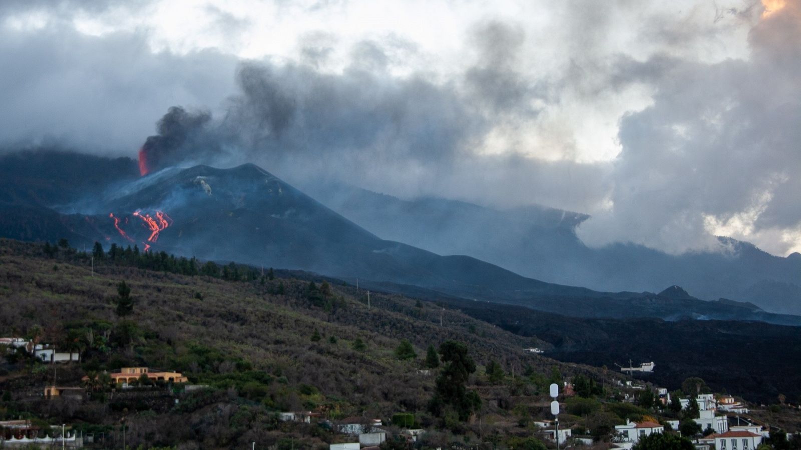 Volcán La Palma | Disminuye la sismicidad tras dos jornadas de récord