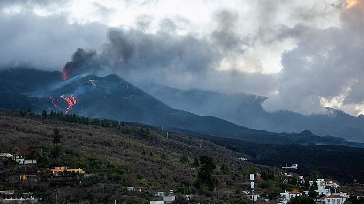 Disminuye la sismicidad en torno al volcán de La Palma tras dos jornadas de récord