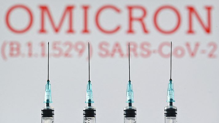 La tarde en 24h - Sanidad informa de "cinco casos confirmados" de la variante ómicron en España