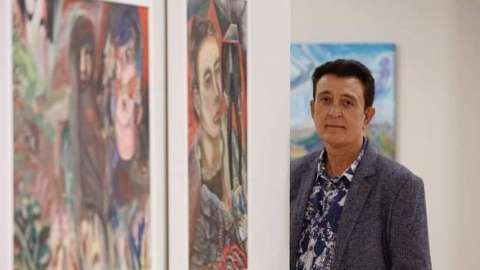 Manolo García, un artista en plenitud ante el lienzo y el pentagrama