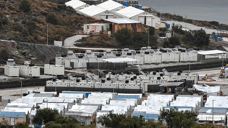 El papa visitará el nuevo campo de refugiados de Lesbos
