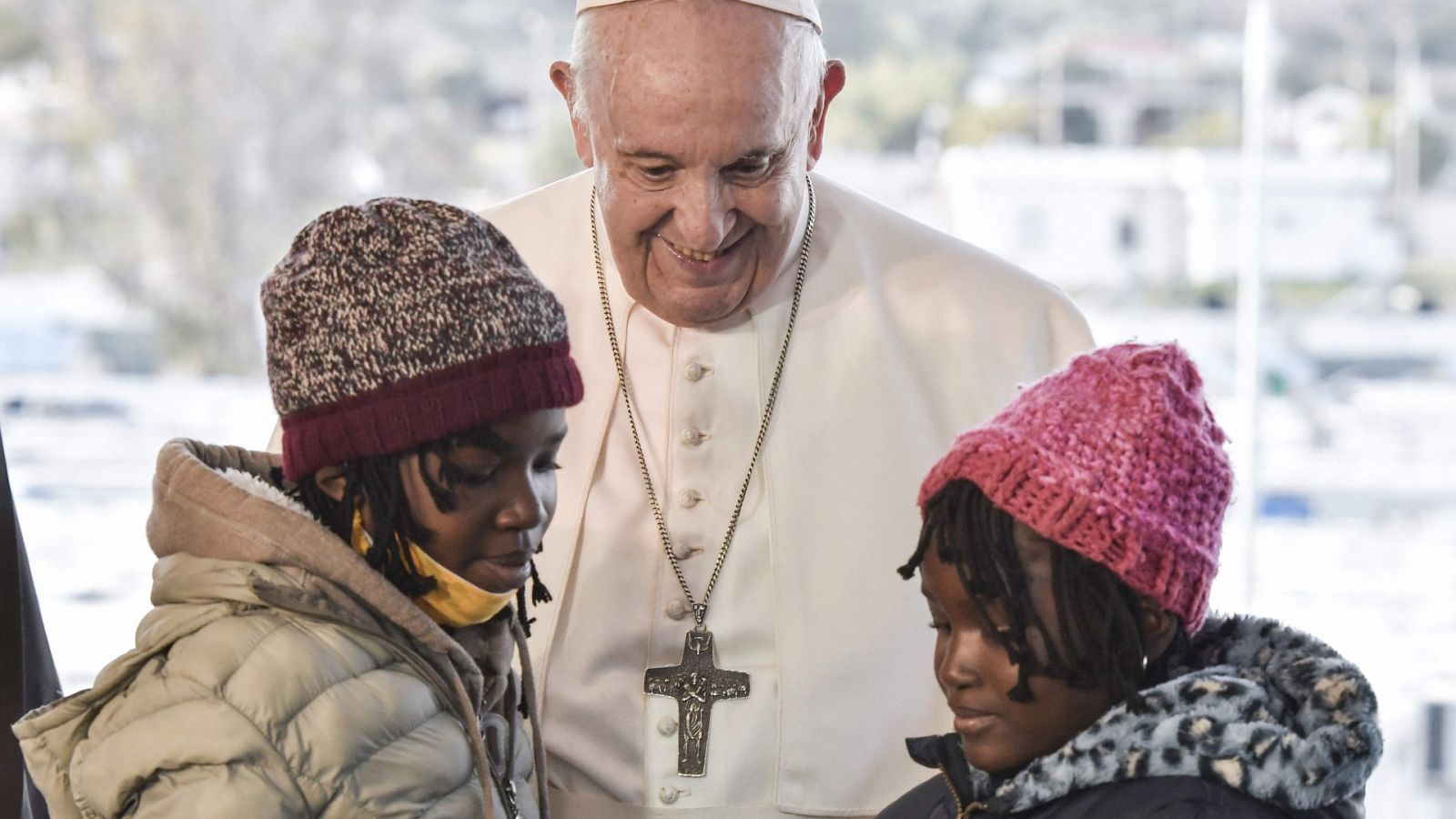 Francisco, con los refugiados de Lesbos