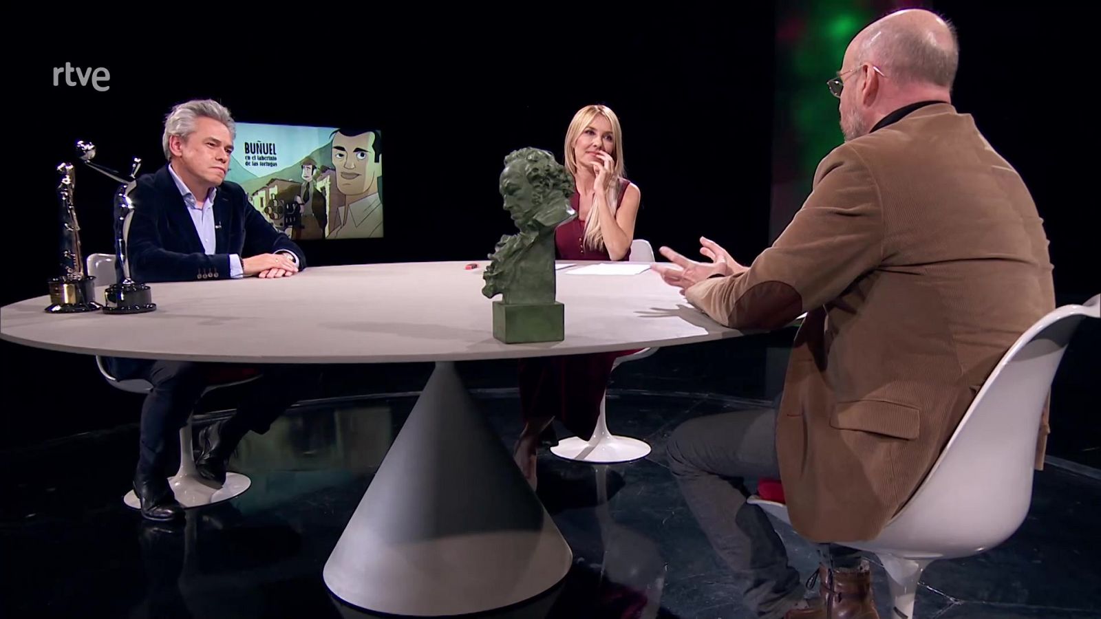 Versión española - Coloquio: Buñuel en el laberinto de las tortugas  - ver ahora