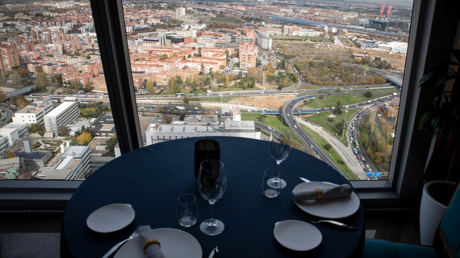 Las asociaciones de consumidores advierten del recargo por cancelación en algunos restaurantes