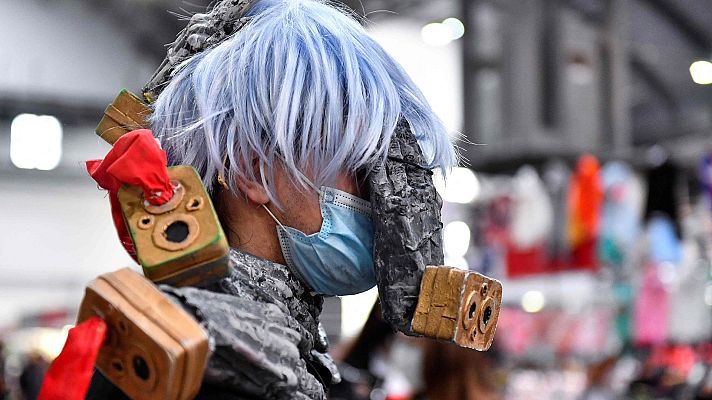 Telediario 2 - 'Tokyo Revengers': El último fenómeno manga se convierte en el libro más vendido de España