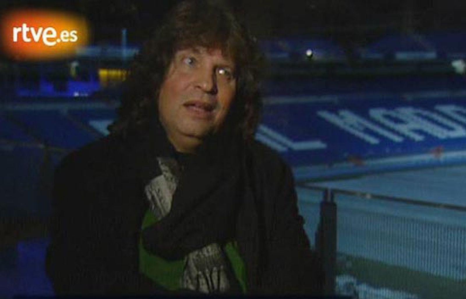 Cantantes, actores, toreros... el derbi también divide al mundo del espectáculo. Hay opiniones para todos los gustos, pero sólo dos sentimientos: merengue o colchonero.