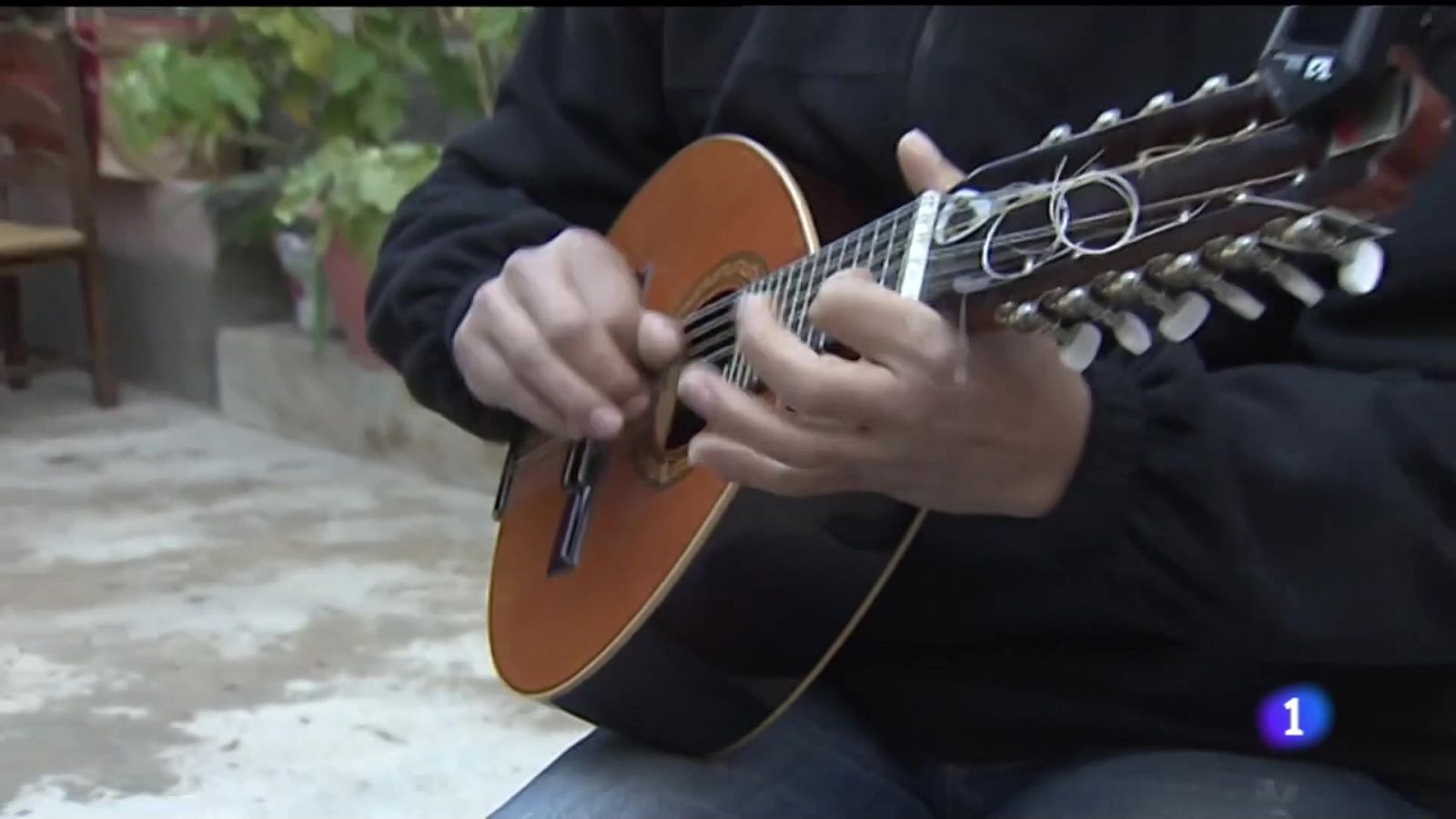 Los auroros continúan tocando música cuatro siglos después 