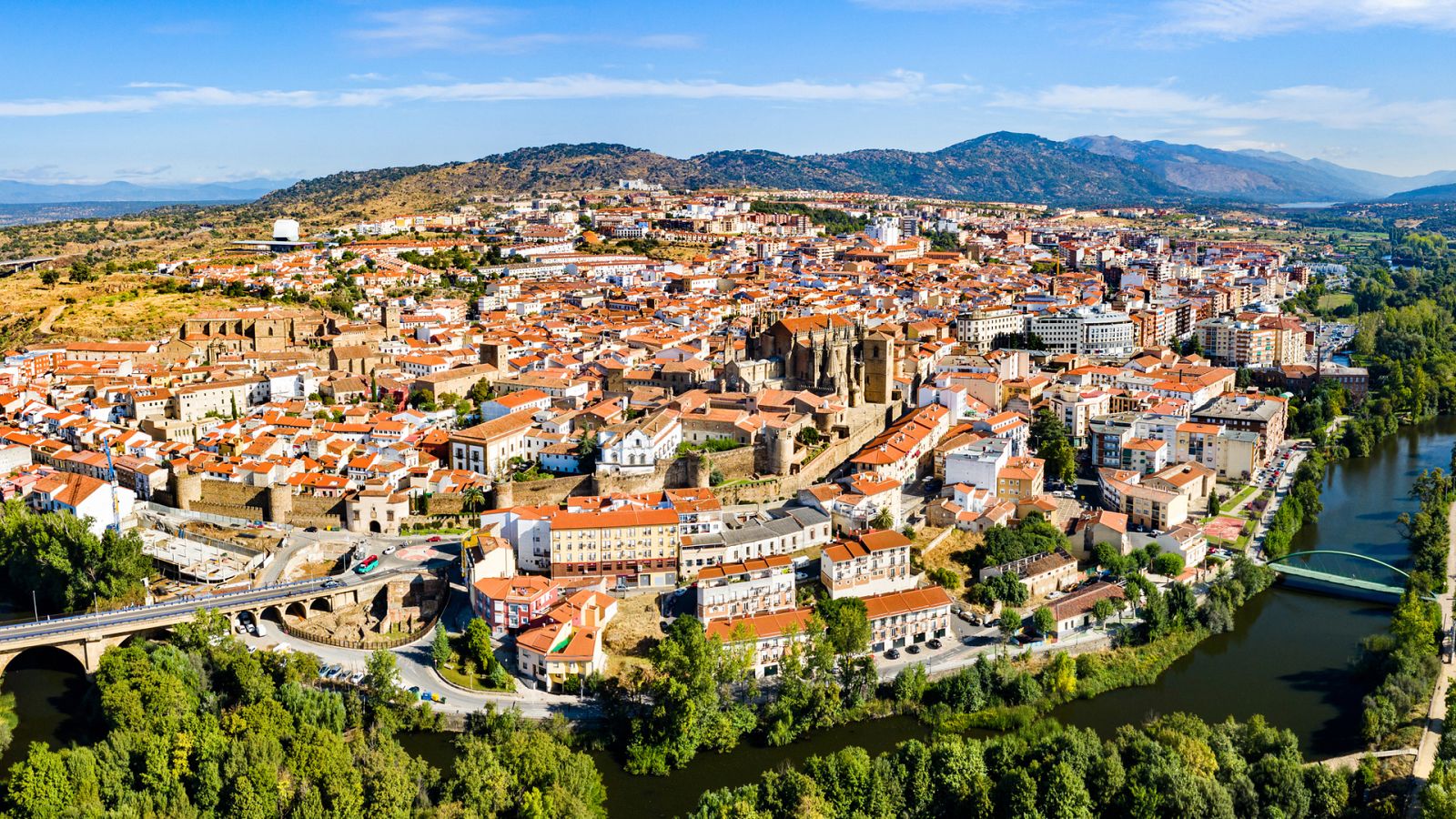 Un país mágico - Plasencia - ver ahora
