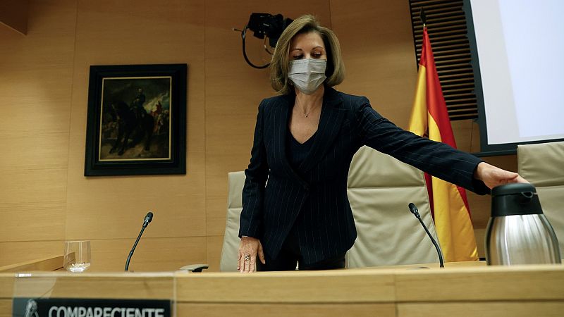 Cospedal recalca en la Comisión Kitchen que Bárcenas "miente" y que usarle para hacer política "no hace bien" a la democracia