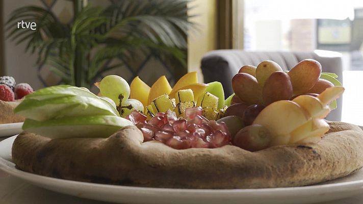 Aquí la Tierra - Receta de pizza dulce con fruta