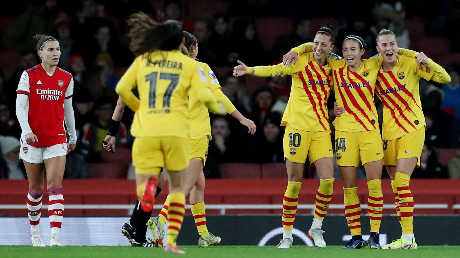 El Barça golea al Arsenal en la Champions femenina