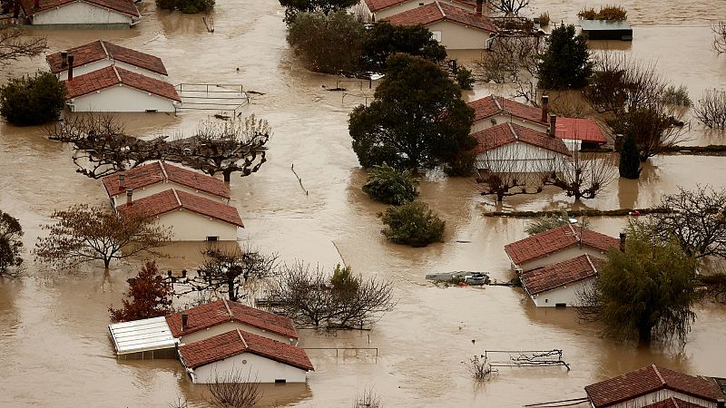 Las intensas lluvias provocan inundaciones y desbordamientos de los ríos en el norte