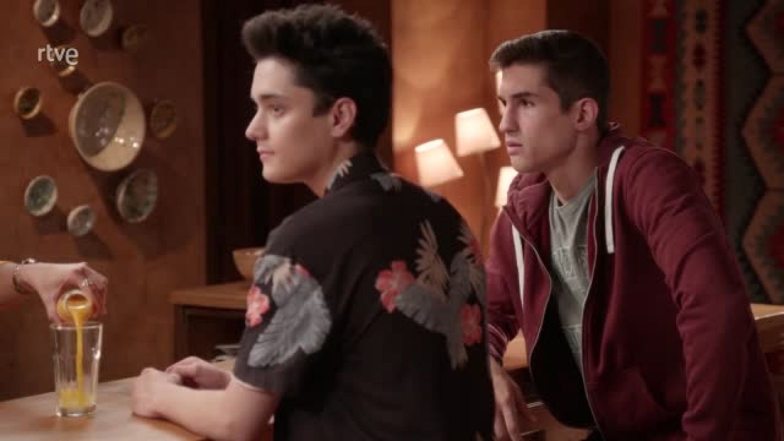 manu, la nueva vecina