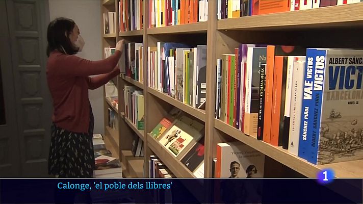 L'Informatiu - Calonge inaugura set llibreries al casc antic per convertir-se el primer poble de llibres