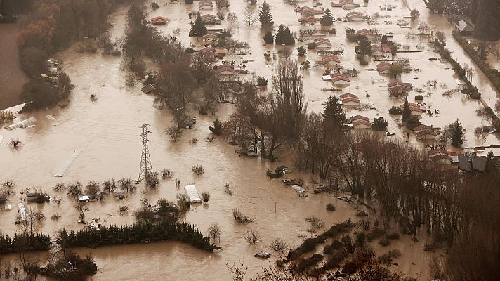 Telediario 1 - La crecida histórica del río Arga provoca las peores inundaciones en Navarra en 20 años