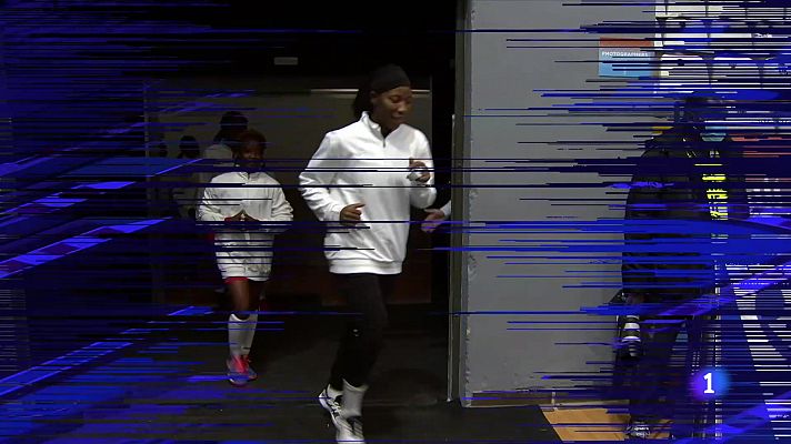 Telediario 1 - Cuatro jugadoras de Camerún desaparecen en el Mundial