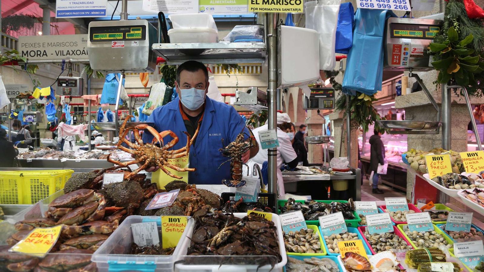 Telediario Fin de Semana: Suben los precios en los mercados en la cuenta atrás para Navidad | RTVE Play