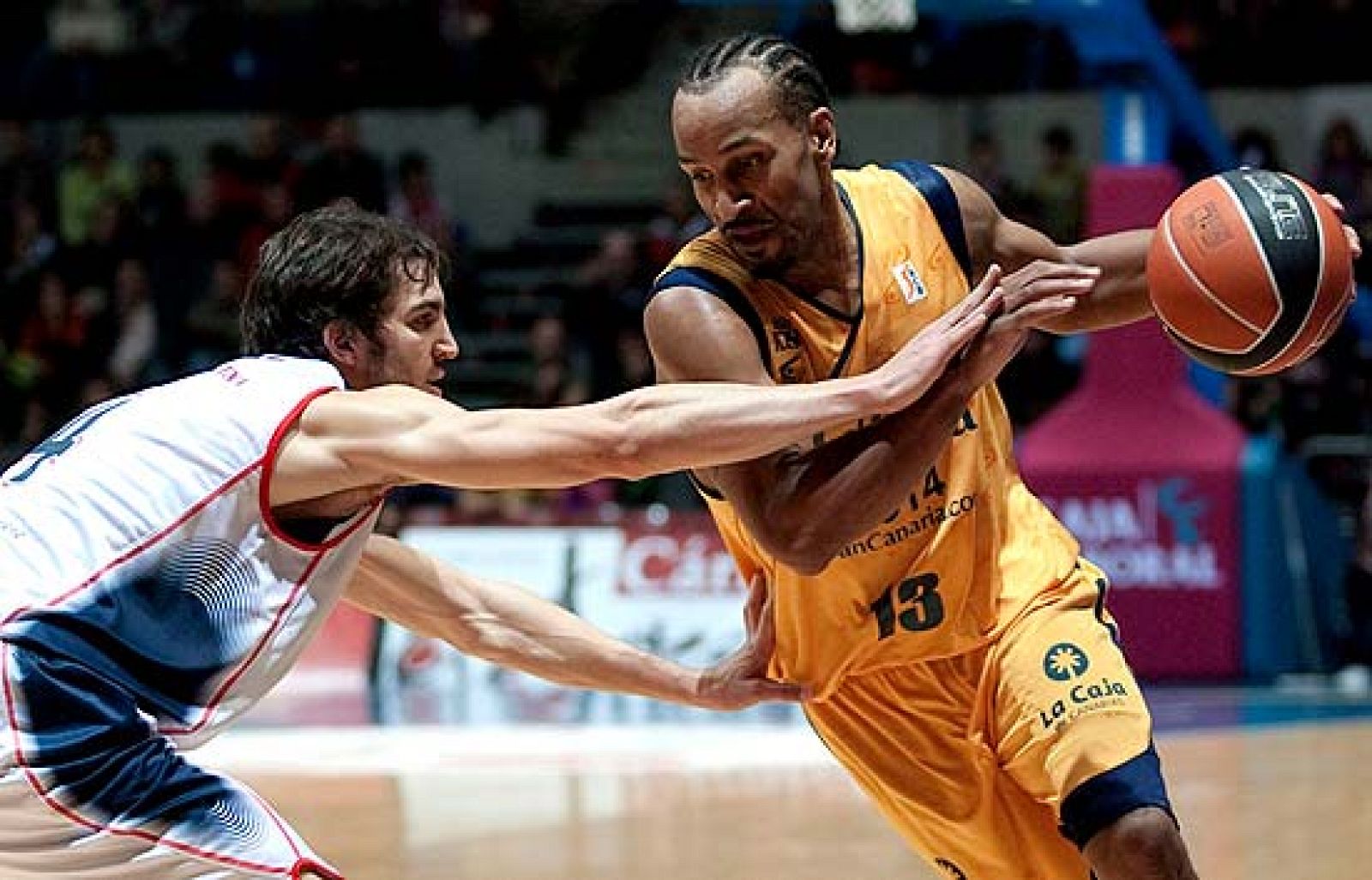 Caja Laboral 86 - 79 Gran Canaria 2014 - Baloncesto en RTVE | Ver