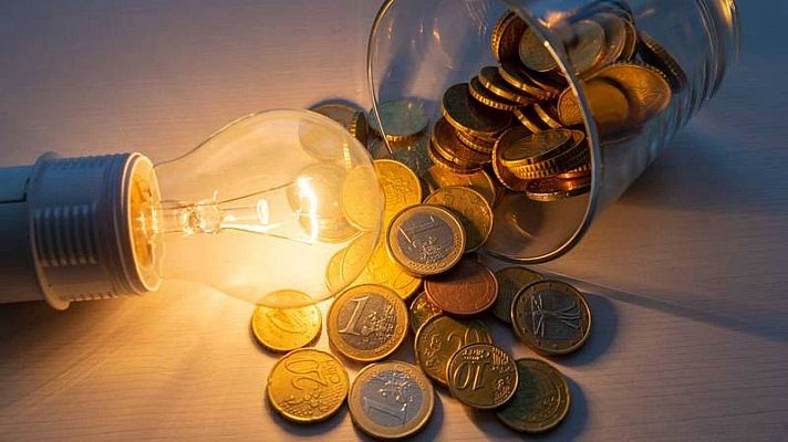 Telediario 1 - La luz superará este miércoles todos los récords: 291,73 euros/MWh