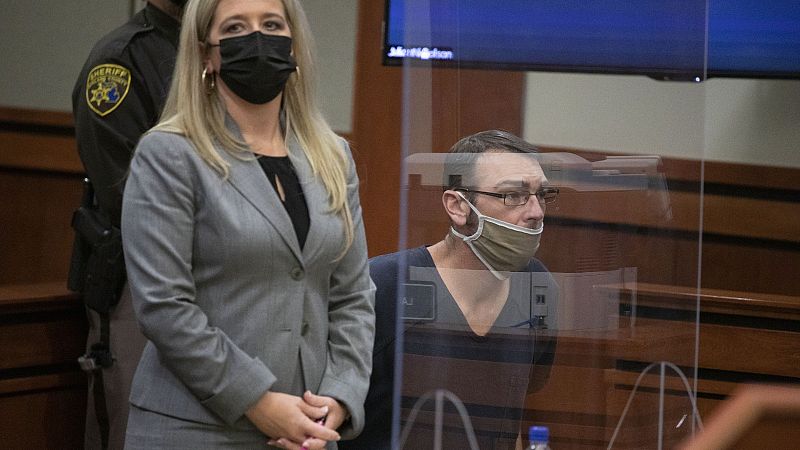 Los padres del presunto homicida de Michigan, acusados de ser también responsables del tiroteo