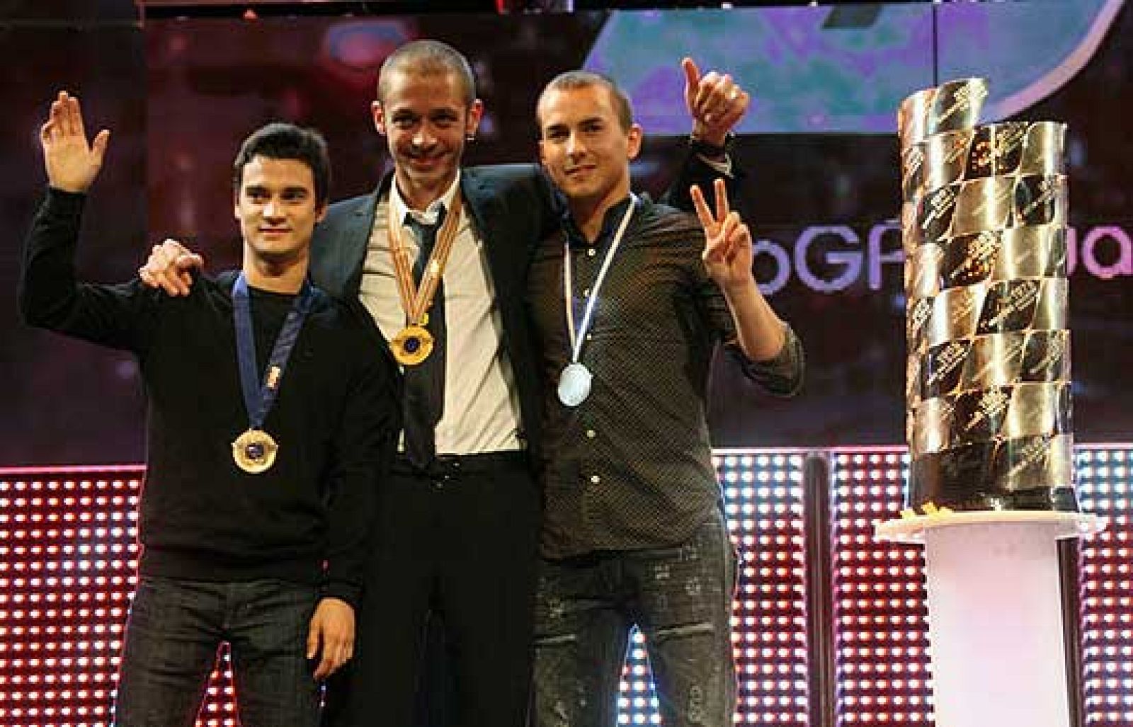 Los mejores pilotos de la temporada recibieron sus premios en la gala de fin de temporada de MotgoGP y, casi sin tiempo para la reflexión, esta mañana ya se ha comenzado a preparar la próxima temporada.