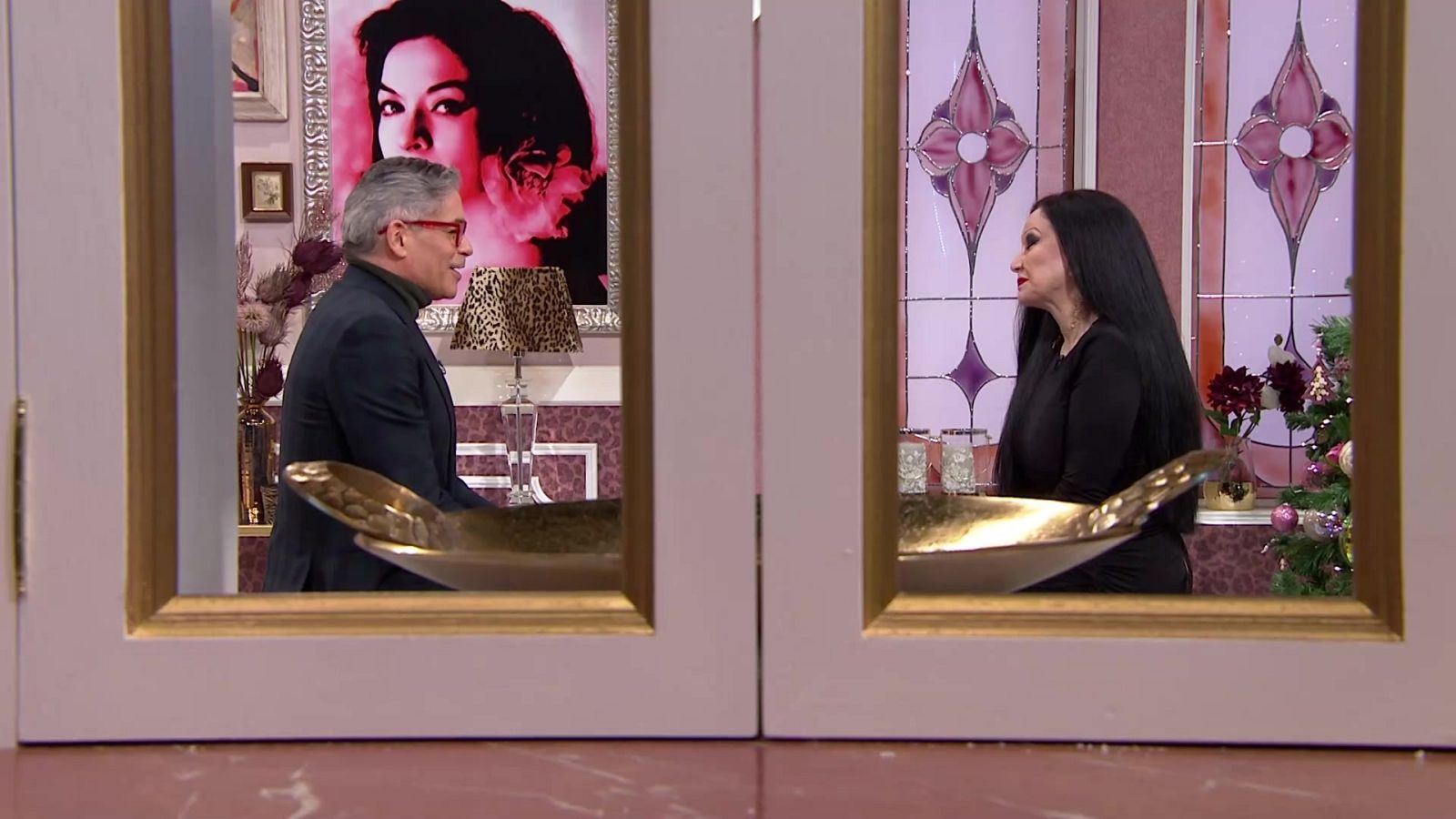 Cine de barrio - La niña del patio (presentación) - ver ahora