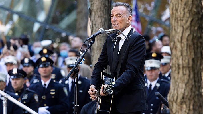 Telediario 1 - Bruce Springsteen vende sus canciones por una cifra récord cercana a los 500 millones de dólares