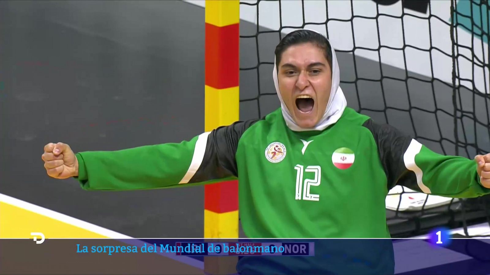 La portera iraní Khalili, sorpresa del Mundial de balonmano