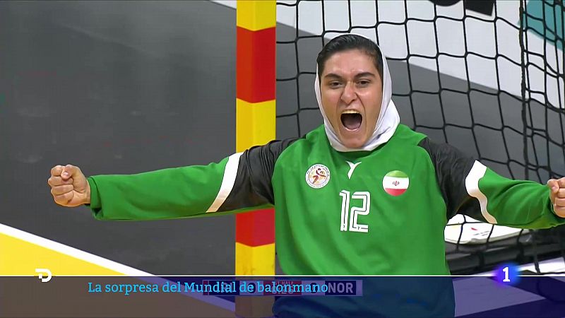 La portera iraní Khalili, sorpresa del Mundial de balonmano -- Ver ahora