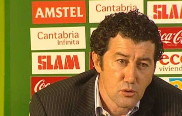  - El Racing destituye a Mandiá