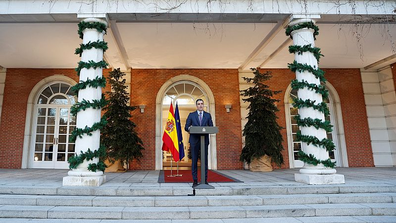 Sánchez alaba la labor académica de Subirats entre las críticas de la oposición por su nombramiento