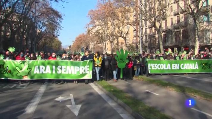 L'Informatiu - L'Informatiu - 18/12/2021