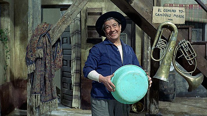 La niña del patio | Ver películas gratis en RTVE Play - Cine de siempre | Ver película