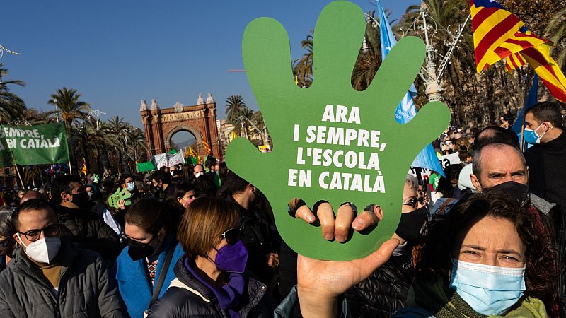 Manifestación en Barcelona en defensa del catalán en la escuela