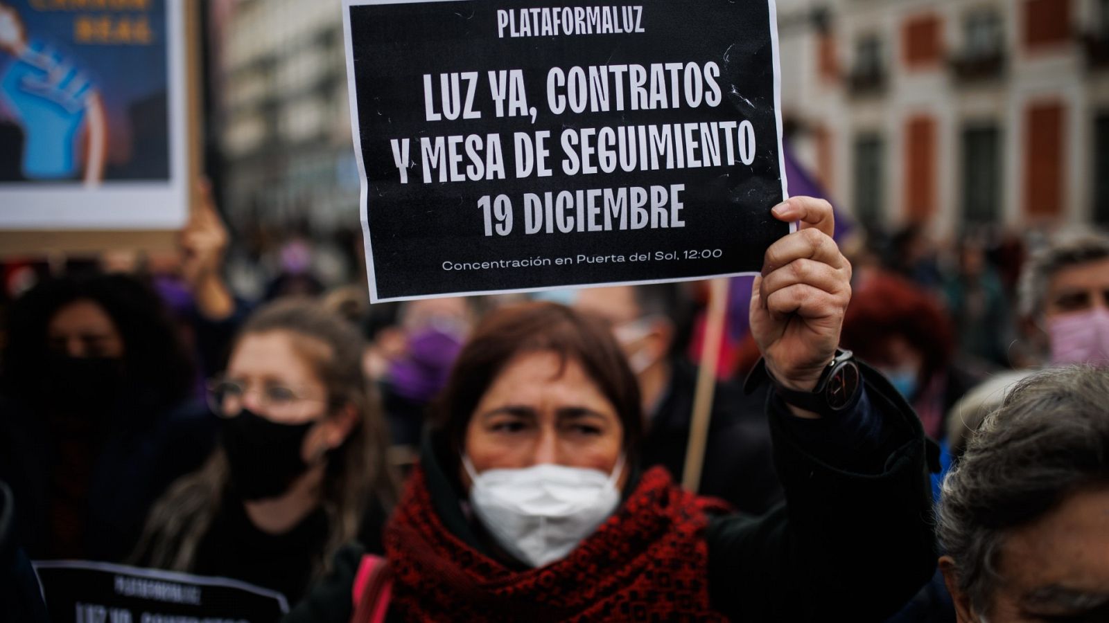 Catorce meses sin luz en la Cañada Real