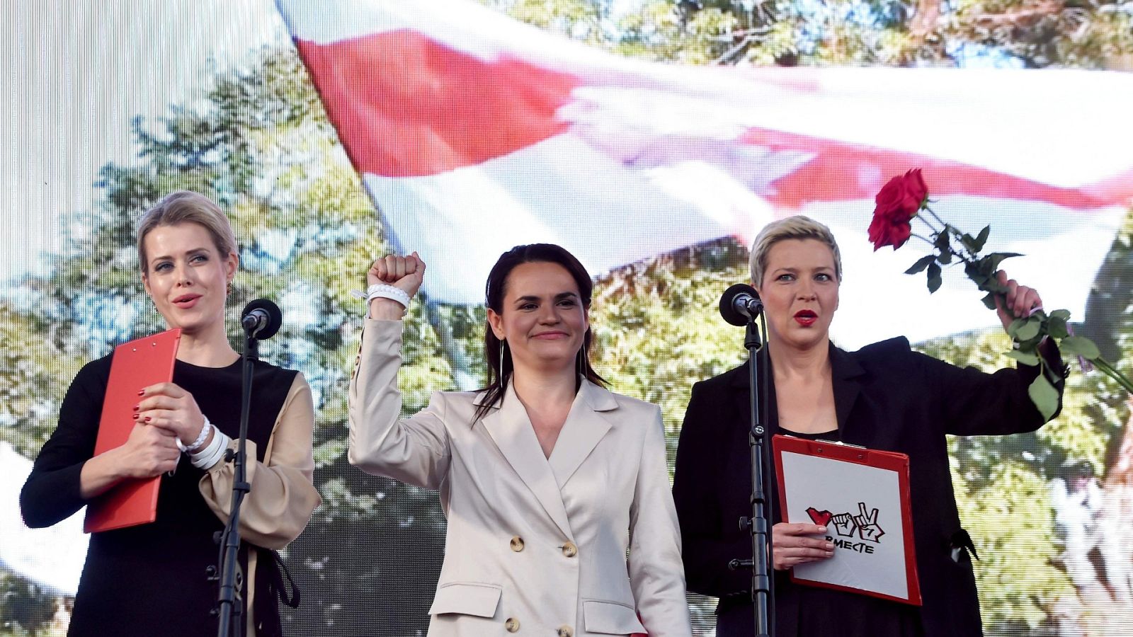 Lukashenko ilegaliza a todas las organizaciones opositoras