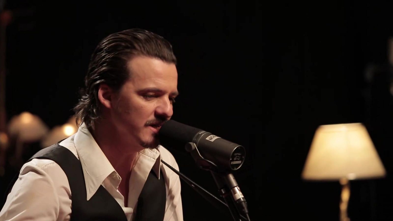 Viaje al centro de la tele - A paso lento, grandes éxitos - ver ahora