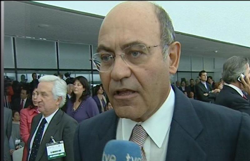 Patronal y sindicatos están a punto de alcanzar un principio de acuerdo que permitiría desbloquear el diálogo social.